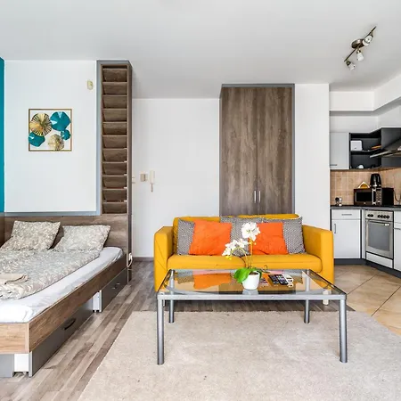 Lägenhet Weiner With Balcony Budapest